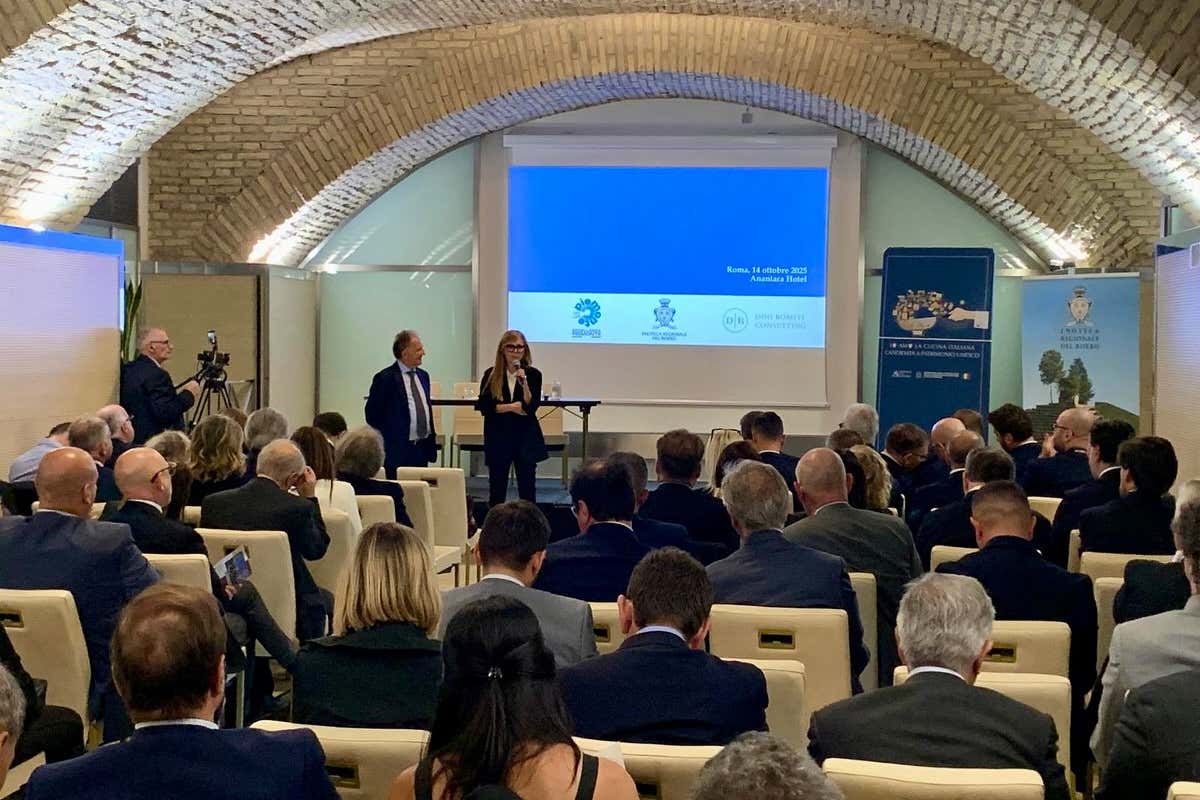 Enoturismo e tradizione: l’eccellenza del Roero si presenta a Roma Enoturismo e tradizione: l’eccellenza del Roero si presenta a Roma