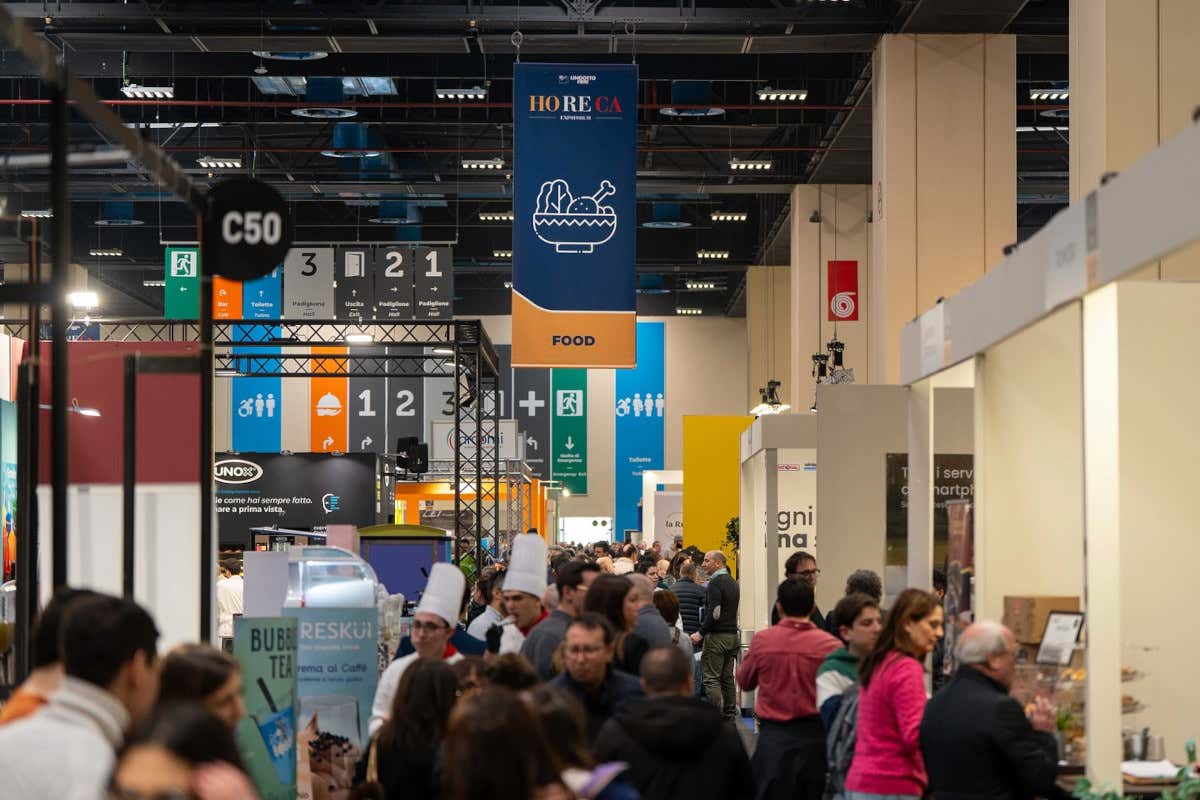 Horeca Expoforum torna al Lingotto Fiere di Torino dal 15 al 17 marzo 2026 Horeca Expoforum 2026: a Torino tre giorni dedicati a ristorazione hotellerie e caffetteria Horeca Expoforum torna al Lingotto Fiere di Torino dal 15 al 17 marzo 2026 Horeca Expoforum 2026: a Torino tre giorni dedicati a ristorazione hotellerie e caffetteria