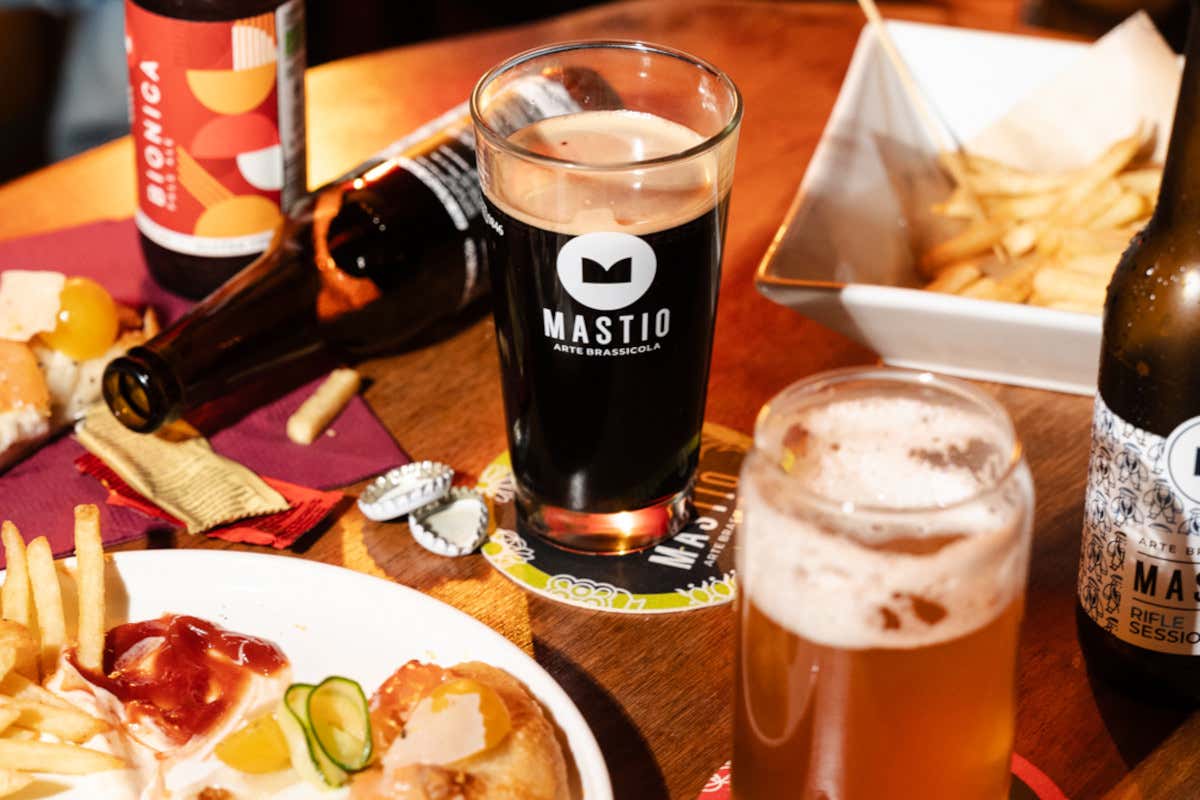 L’orzo biologico dei Monti Sibillini entra nel bicchiere di birra di Mastio L’orzo biologico dei Monti Sibillini entra nel bicchiere di birra di Mastio