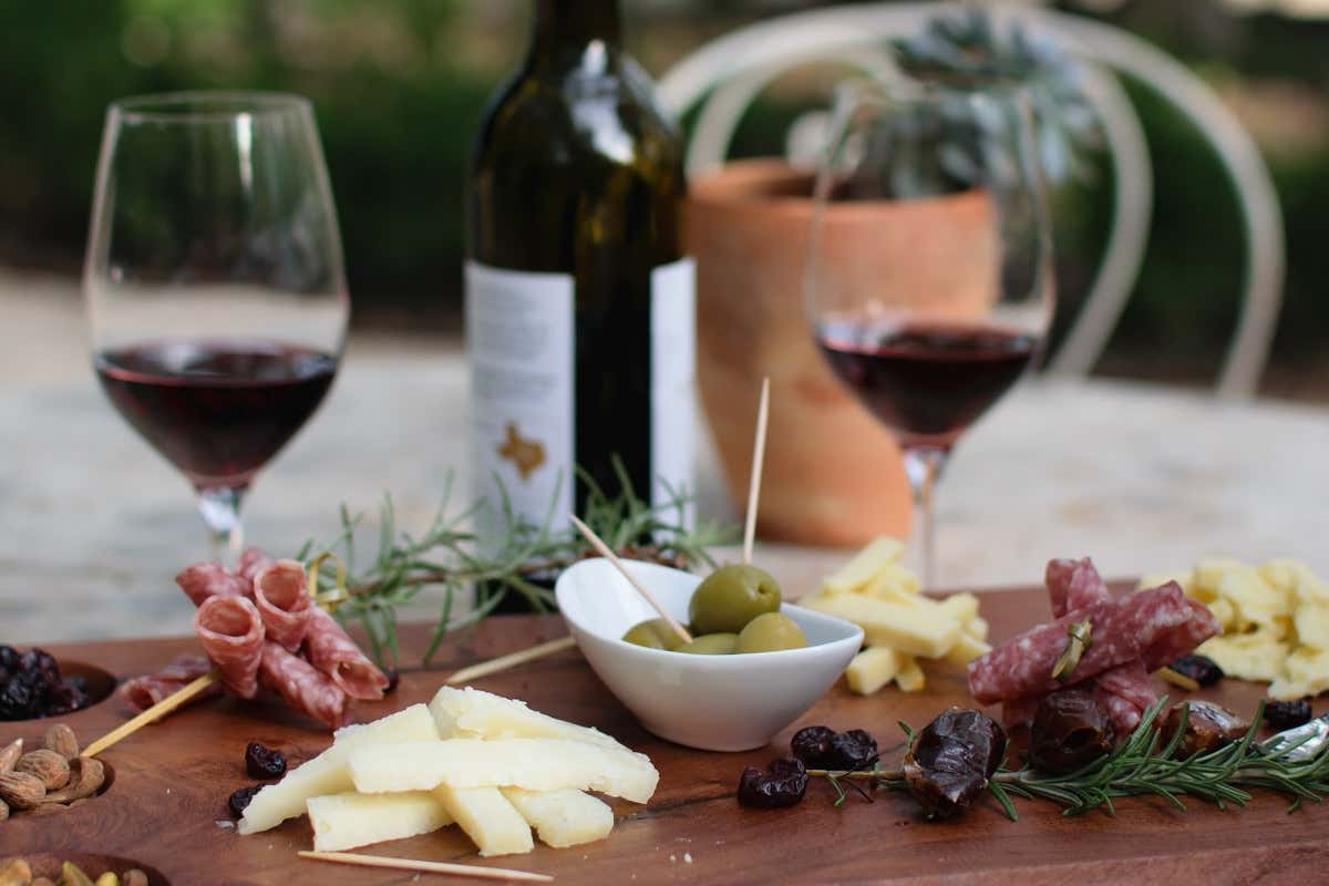 Stop alle sovrapposizioni: la Lombardia ridisegna le Strade dei Vini e dei Sapori