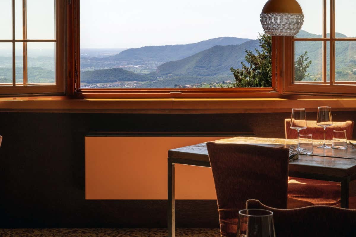 Guida Ristoranti d’Italia 2026: Bottura, Crippa e Romito le migliori Tre Forchette Guida Ristoranti d’Italia 2026: Bottura, Crippa e Romito le migliori Tre Forchette