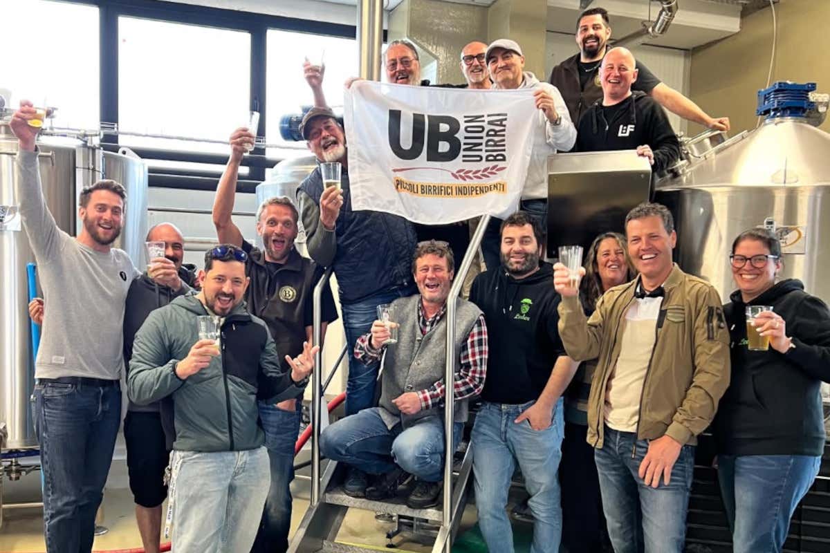 Birrifici Aperti: un progetto collettivo per i 30 anni della birra artigianale italiana Birrifici Aperti: un progetto collettivo per i 30 anni della birra artigianale italiana