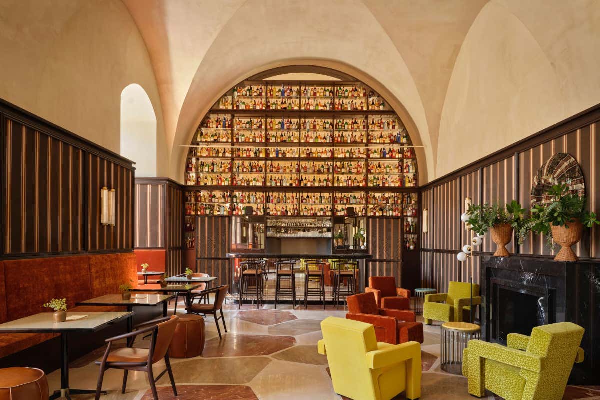 Da fabbrica di tabacco a icona del turismo: Vista Ostuni racconta la Puglia autentica Da fabbrica di tabacco a icona del turismo: Vista Ostuni racconta la Puglia autentica