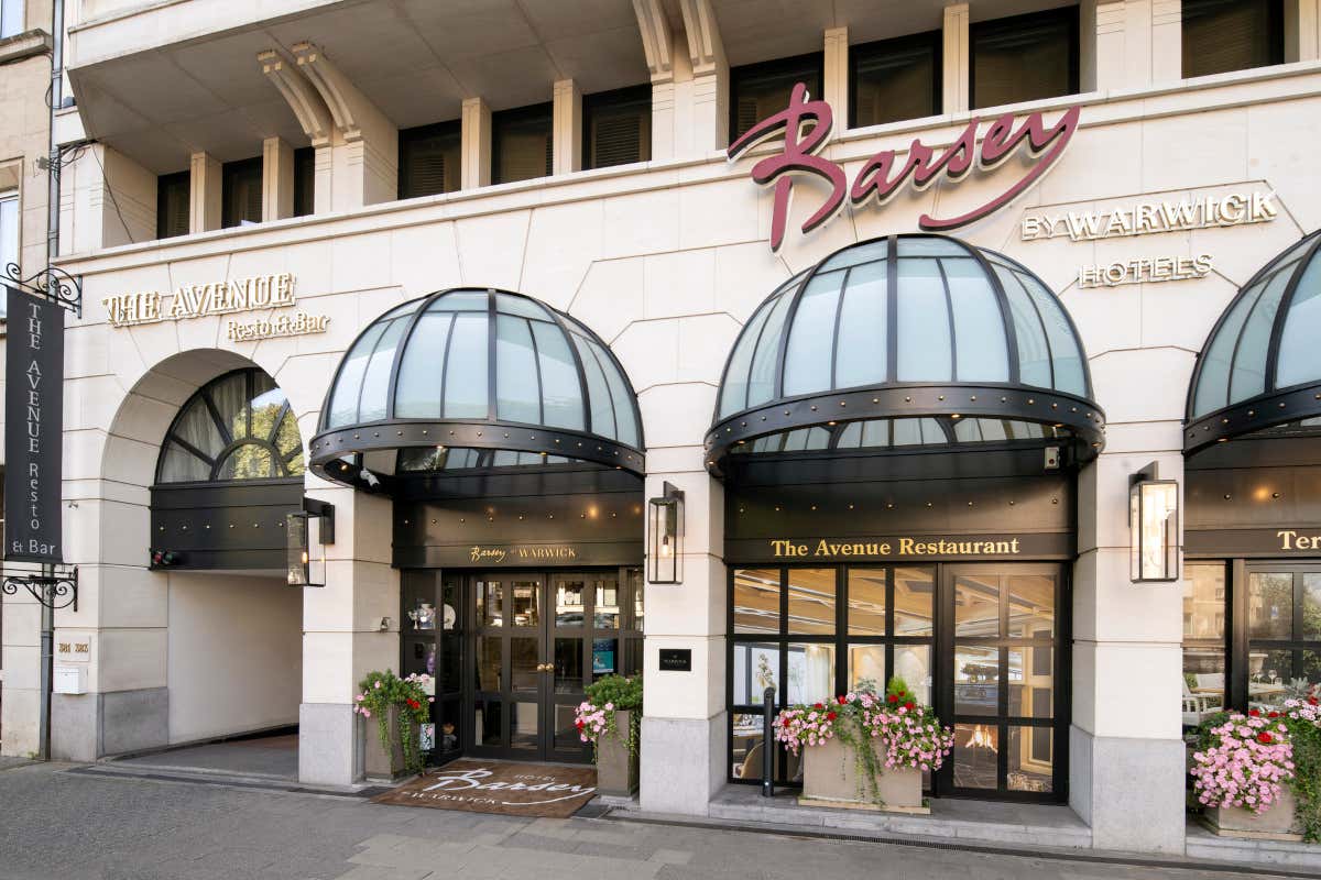 Barsey, il boutique hotel dove si sogna con Magritte e si gusta il Mediterraneo