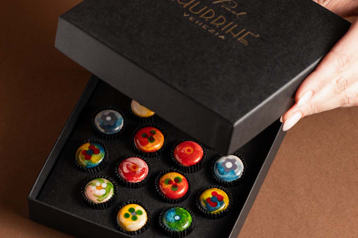 Sette cioccolatini per sette emozioni: le Murrine di Pinel raccontano il Veneto Sette cioccolatini per sette emozioni: le Murrine di Pinel raccontano il Veneto