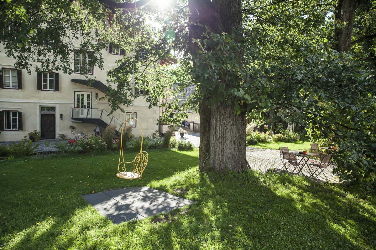 Niedermairhof, il B&B di charme tra le Dolomiti con spa e whiskey artigianale Niedermairhof, il B&B di charme tra le Dolomiti con spa e whiskey artigianale