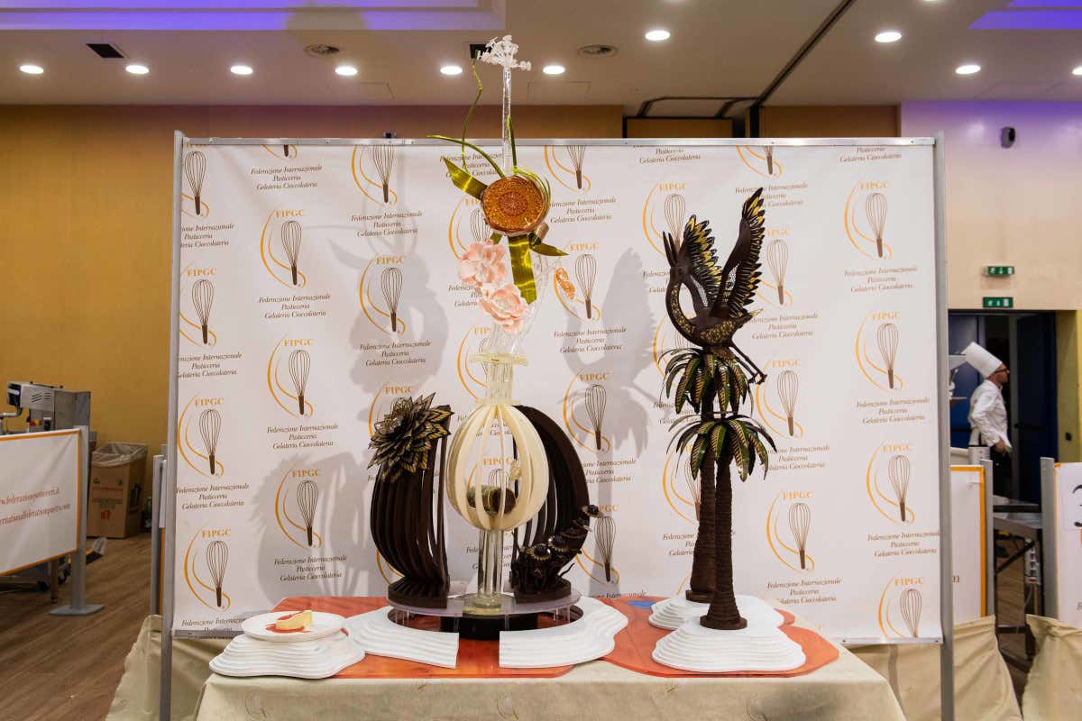 La Cina vince i Mondiali di pasticceria 2025. All’Italia il premio per la miglior pralina