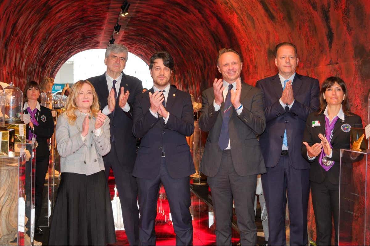 Meloni: «Mi aspetto un Vinitaly resiliente: è un'espressione incredibile del made in Italy» Meloni: «Mi aspetto un Vinitaly resiliente: è un'espressione incredibile del made in Italy»