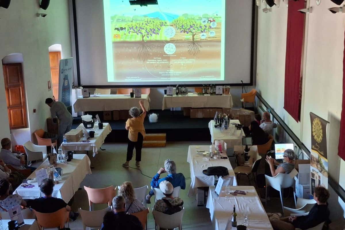 I vini naturali stanno trasformando il turismo enogastronomico in Sardegna I vini naturali stanno trasformando il turismo enogastronomico in Sardegna