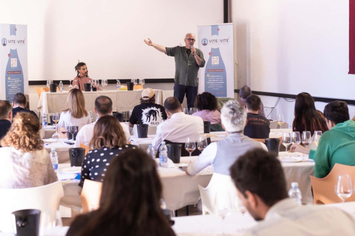 I vini naturali stanno trasformando il turismo enogastronomico in Sardegna I vini naturali stanno trasformando il turismo enogastronomico in Sardegna