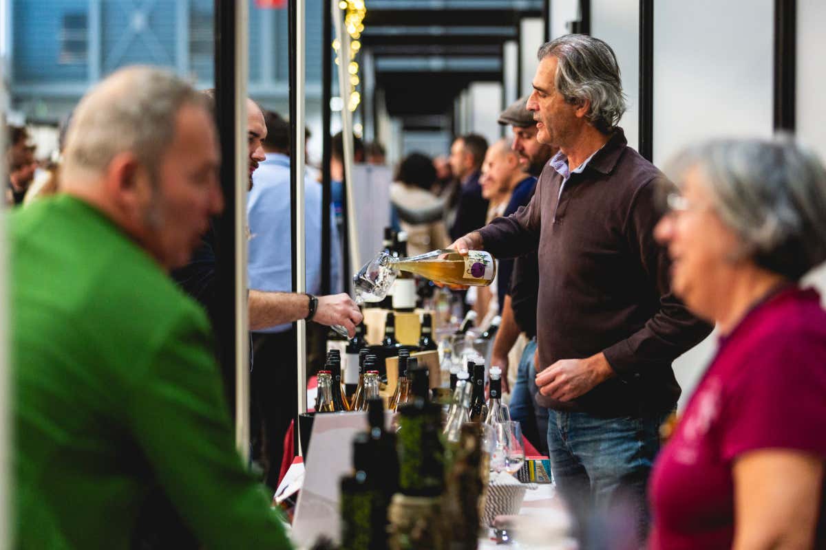 Dal mercato alla tavola: così Fivi riscrive il rapporto tra vino e consumatore Dal mercato alla tavola: così Fivi riscrive il rapporto tra vino e consumatore