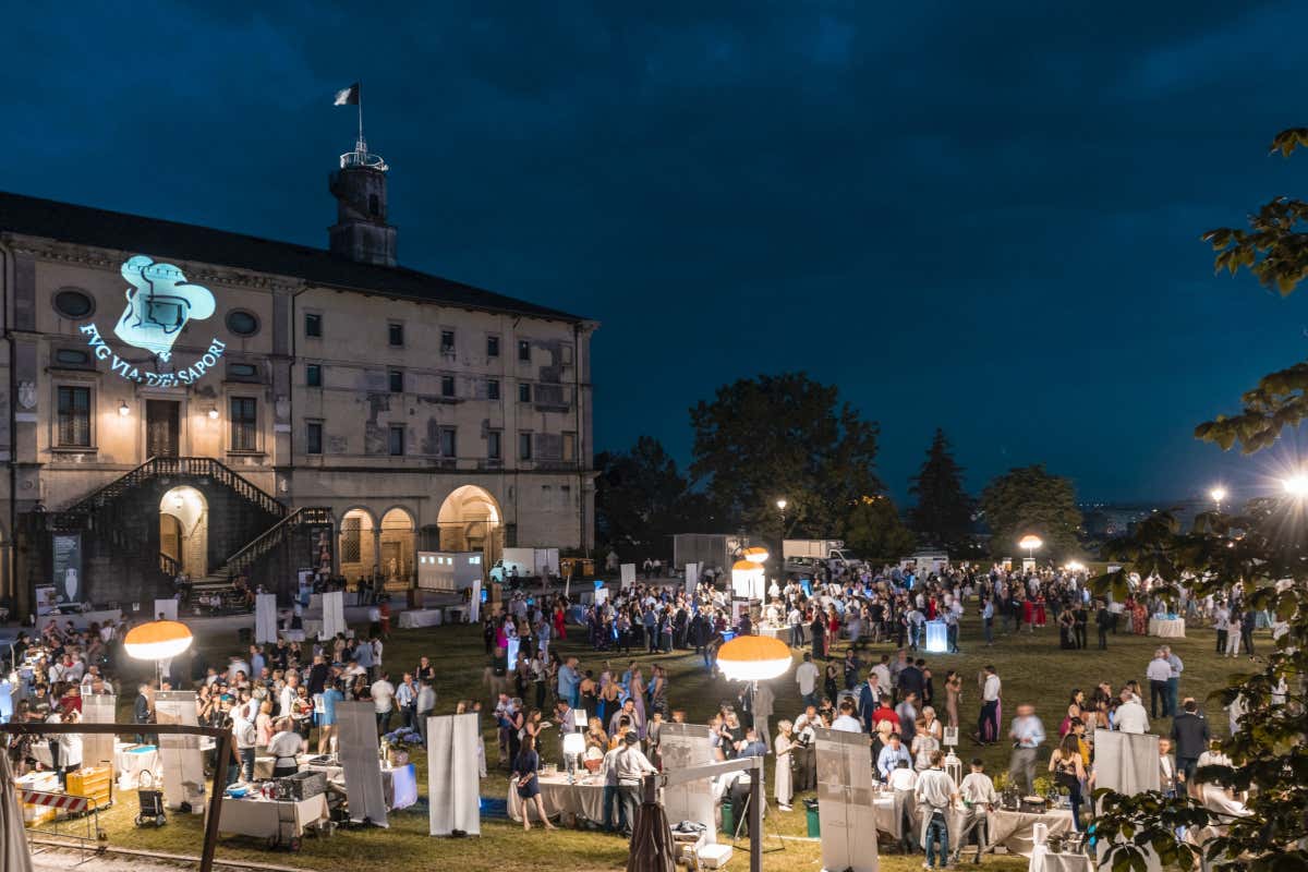 Friuli Venezia Giulia Via dei Sapori: 25 anni tra cucina, vino e territorio Friuli Venezia Giulia Via dei Sapori: 25 anni tra cucina, vino e territorio