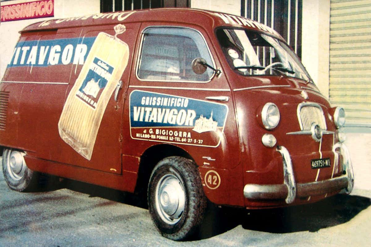 Grissini soffiati e maxi soffietti: nuove proposte per la ristorazione Grissini soffiati e maxi soffietti: nuove proposte per la ristorazione