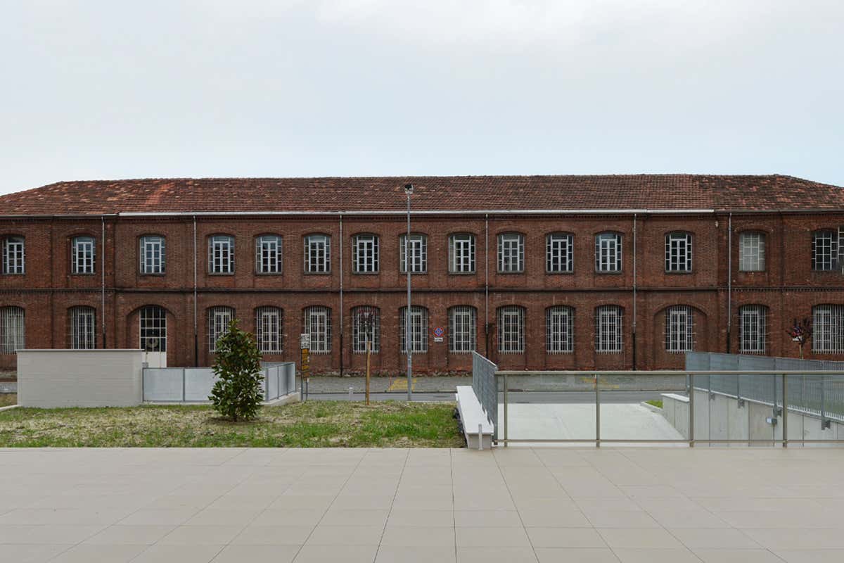  Fabbrica nel sito UNesco Ivrea, città industriale del XX secolo. Foto: Igor Nicola Da Ivrea al Canavese: un viaggio inaspettato
