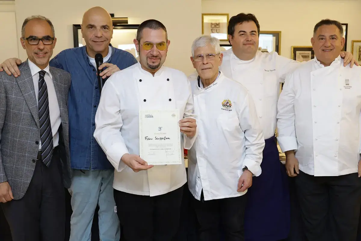 La premiazione di Fabio Scozzafava Bab&agrave; senza glutine irresistibili con la farina FioreGlut