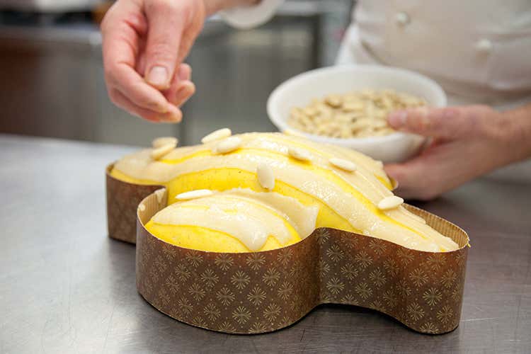 La Colomba sta risentendo positivamente della rinnovata attenzione di consumatori e professionisti verso prodotti di alta qualità (Farine Besozzi Oro Il segreto per lievitati irresistibili) La Colomba sta risentendo positivamente della rinnovata attenzione di consumatori e professionisti verso prodotti di alta qualità (Farine Besozzi Oro Il segreto per lievitati irresistibili)