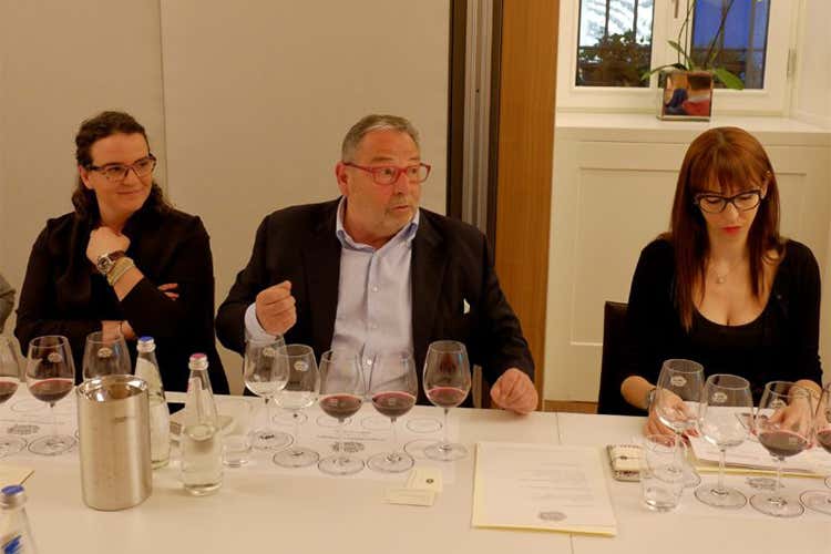 Maria Vittoria, Fausto e Angela Maculan - \Fausto Maculan, vendemmie da 40 anni 300 magnum di XL per festeggiare