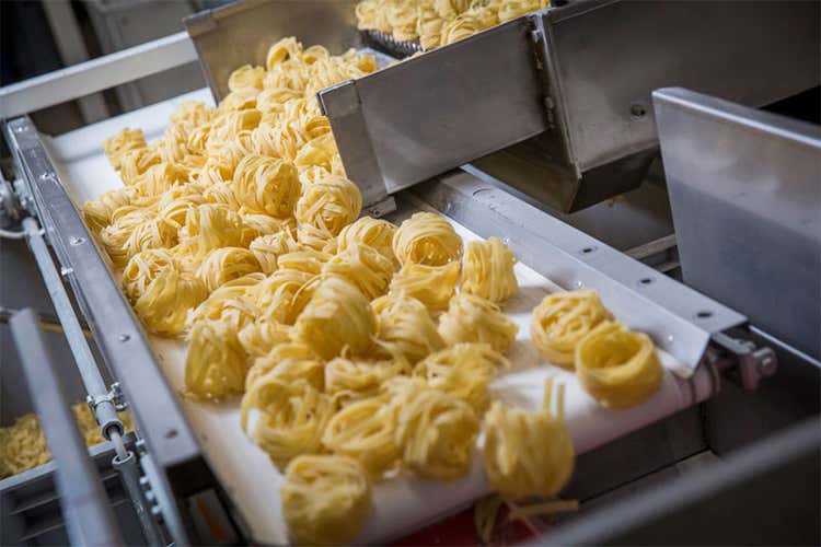 Felicetti, un investimento da 25 milioni Nuovo stabilimento a Molina di Fiemme Felicetti, un investimento da 25 milioni Nuovo stabilimento a Molina di Fiemme