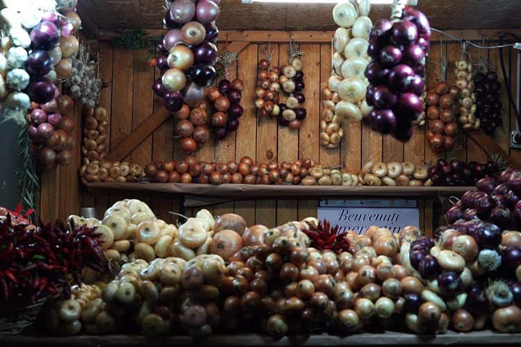 Degustazioni ed eventi correlati impreziosiranno la festa (Festa della Cipolla di Cannara Il tocco di Vissani alla 39&ordf; edizione)