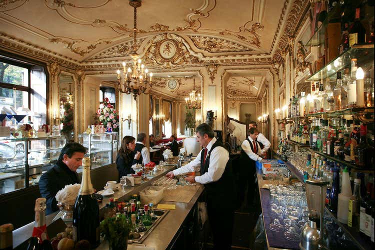 Festa di mezza estate da Platti 1875 Tutti aspettano Luciano Stillitano