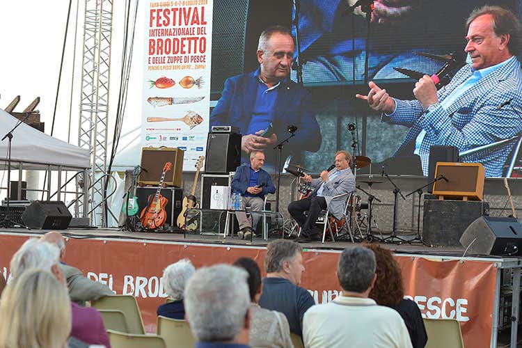 (Festival Internazionale del Brodetto Fano protagonista dell’estate adriatica) (Festival Internazionale del Brodetto Fano protagonista dell’estate adriatica)