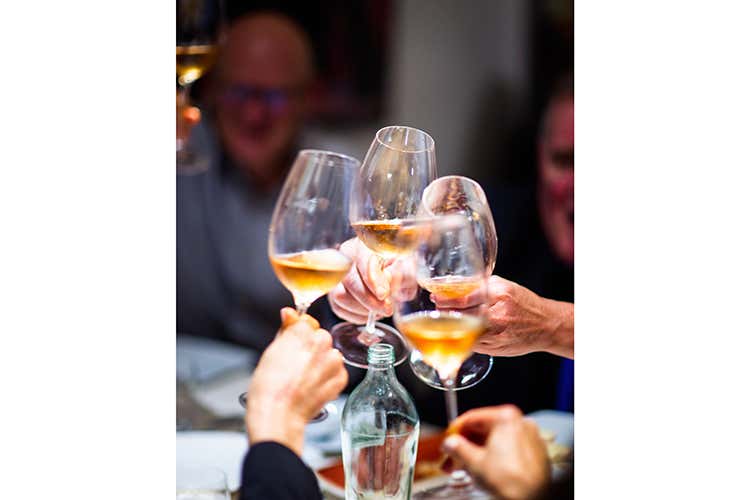 Lo spumante made in Italy ha toccato risultati ragguardevoli sia in Italia che all’estero (Festività alle porte Scegli con che bolla brindare)