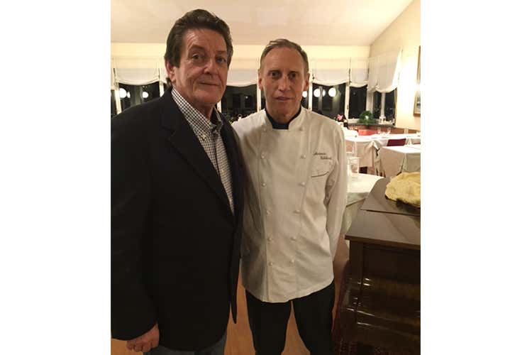 Roberto Benussi e Antonio Ghilardi - Fic Bergamo a cena al Ristorante Papillon Le erbe spontanee, il tema del menu