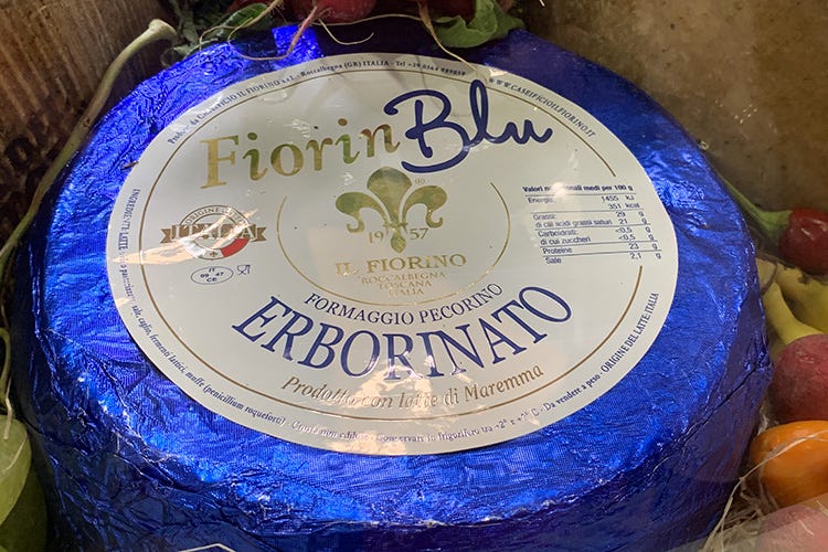 Fiorin Blu, pecorino erborinato Caseificio Il Fiorino, tutto il gusto di Maremma