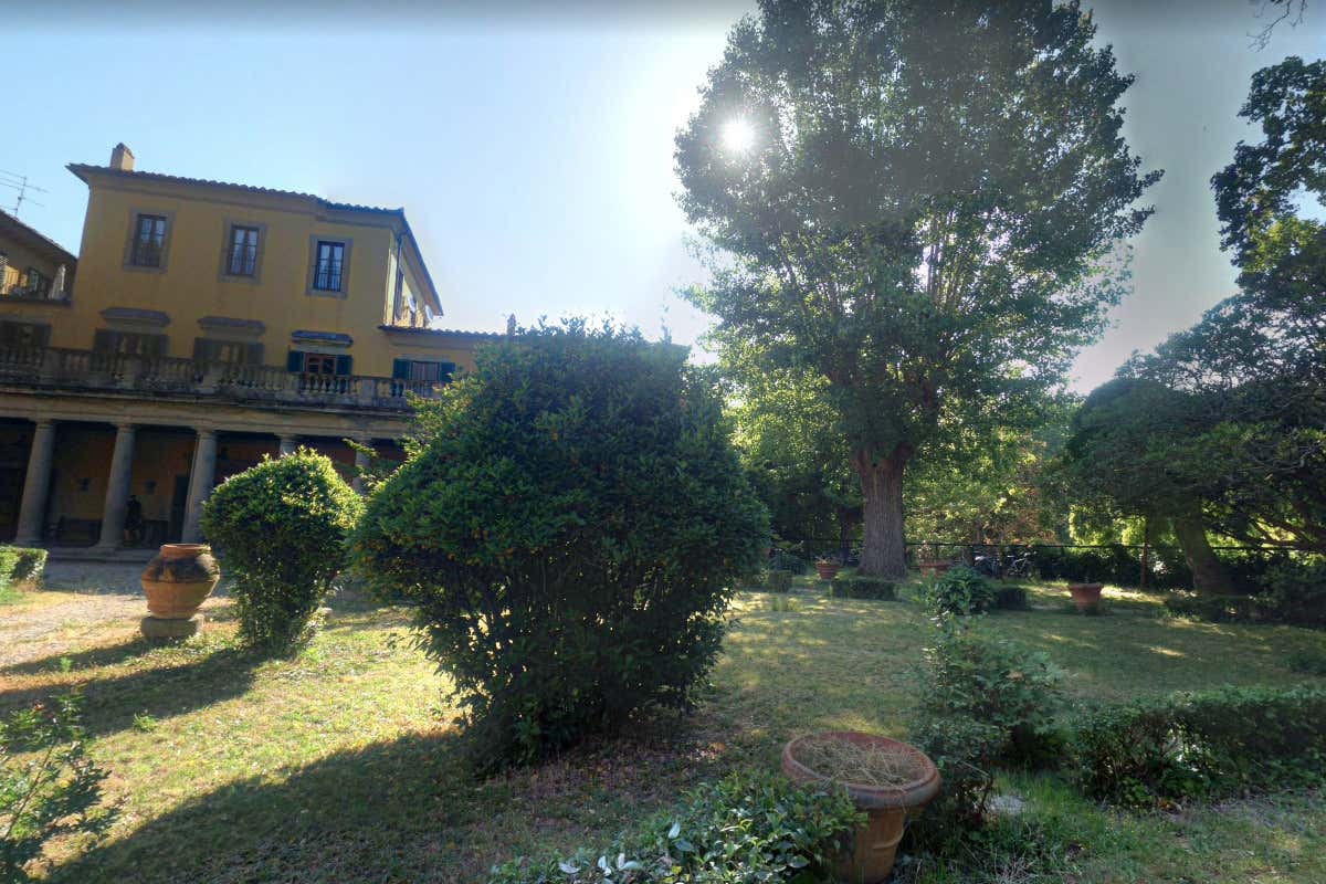 Villa Camerata Ostello della gioventù diventerà un hotel extra lusso Villa Camerata Ostello della gioventù diventerà un hotel extra lusso