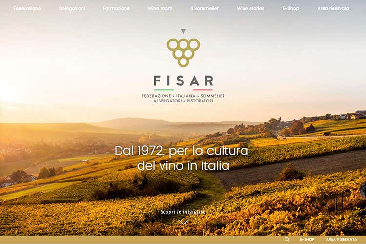 (Fisar si rifà il look Logo, sito e contenuti inediti) (Fisar si rifà il look Logo, sito e contenuti inediti)