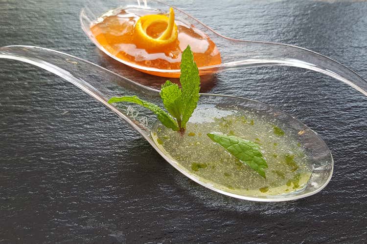 Consumatore sempre più attento alla bellezza del piatto - Food Design, fenomeno in crescita Il cibo come esperienza totale Consumatore sempre più attento alla bellezza del piatto - Food Design, fenomeno in crescita Il cibo come esperienza totale