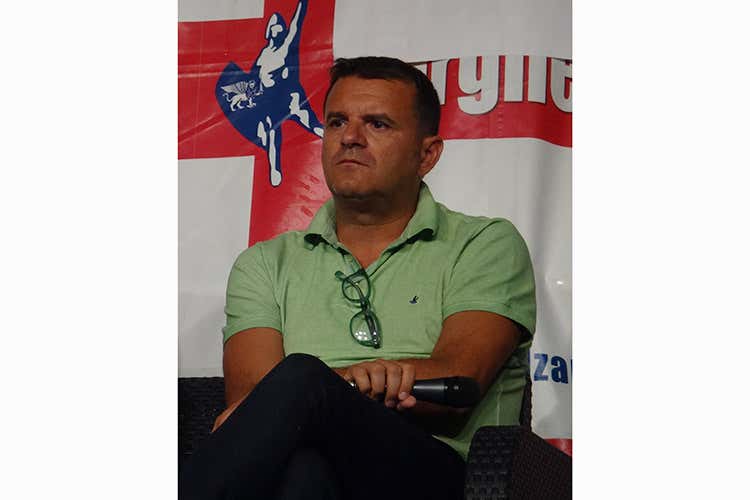 Gian Marco Centinaio (Centinaio: innovazione e ricerca per valorizzare di più il vino italiano) Gian Marco Centinaio (Centinaio: innovazione e ricerca per valorizzare di più il vino italiano)