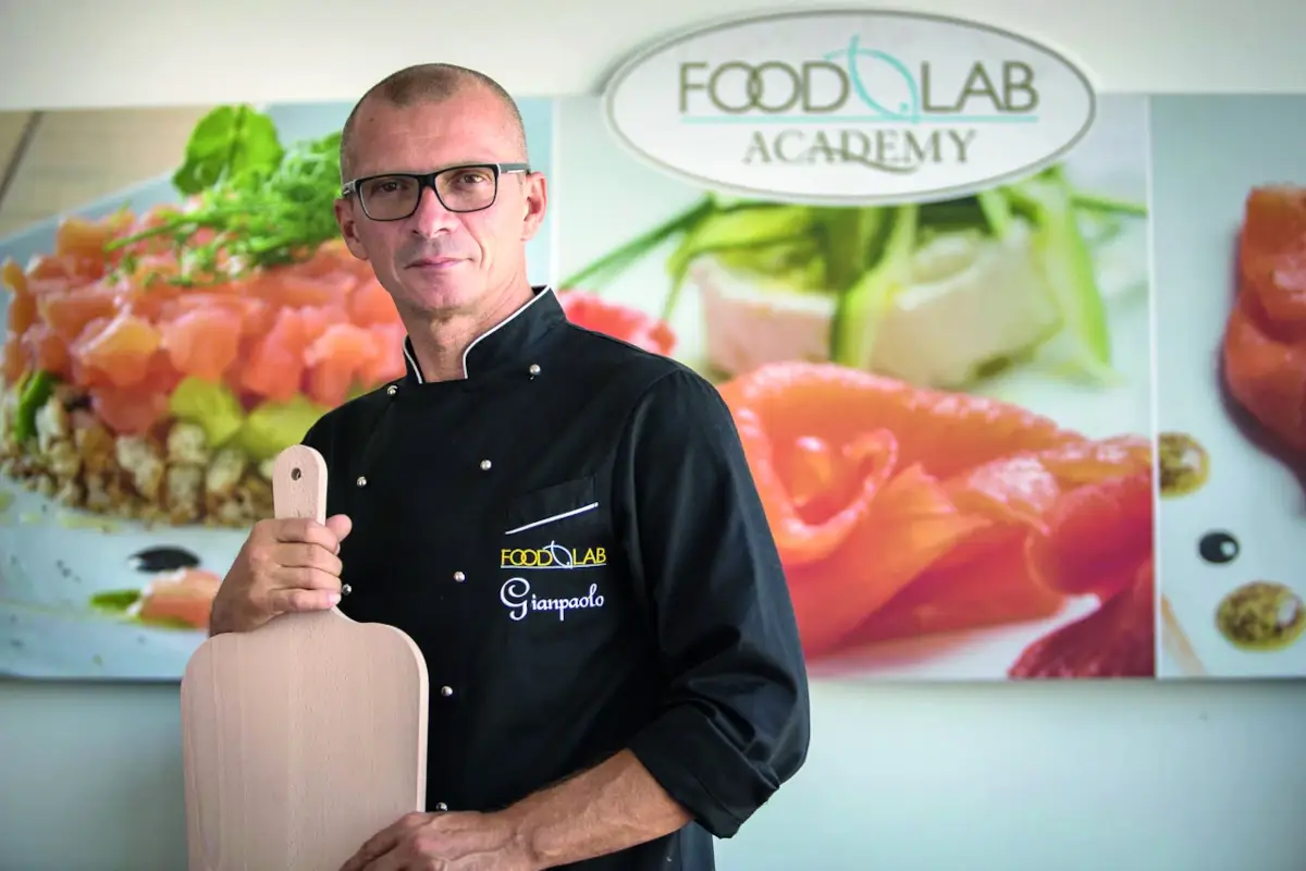 Gianpaolo Ghilardotti di FoodLab FoodLab, quando il salmone &egrave; buono e sostenibile