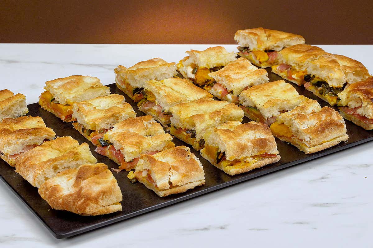  Francesca Locatelli propone la sua ricetta &ldquo;A Tutta Zucca&rdquo;, utilizzando della zucca delica veramente tutto: buccia, polpa e semi (Foto Credit: Phototecnica) AB Mauri - da finire