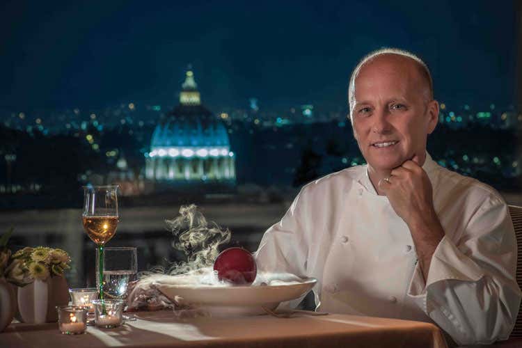 Heinz Beck(I cuochi romani scaldano i motori Giovedì solo menu dedicati agli innamorati) Heinz Beck(I cuochi romani scaldano i motori Giovedì solo menu dedicati agli innamorati)