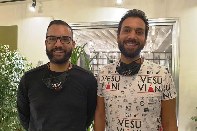 Francesco e Federico De Maria I Vesuviani, piazzaioli da zero ma con tanto entusiasmo