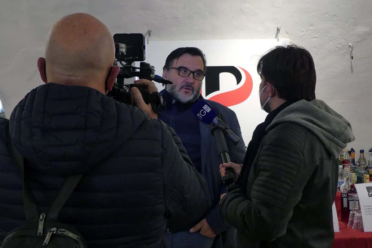 Francescopaolo Falconio Carenza personale in hotel e ristoranti: cercare nelle alberghiere? Francescopaolo Falconio Carenza personale in hotel e ristoranti: cercare nelle alberghiere?