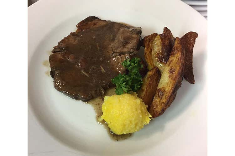 Franconia, la novità di Cantina Bertoli in tavola alla Trattoria Falconi Franconia, la novità di Cantina Bertoli in tavola alla Trattoria Falconi