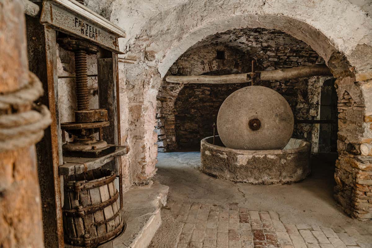 Il frantoio di Sant'Agata d'Oneglia Il Frantoio di Sant'Agata d'Oneglia, meraviglia della Liguria di Ponente