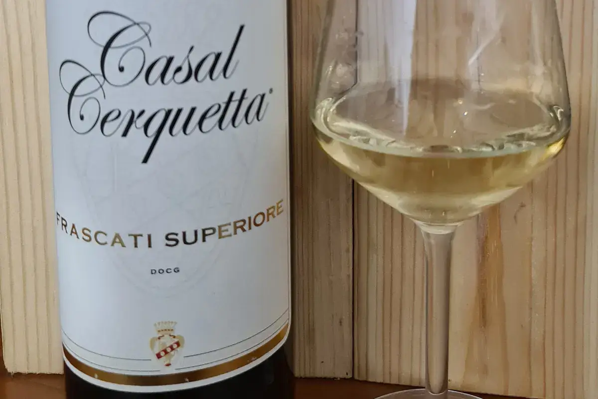 Frascati Superiore Docg 2020 Casal Cerquetta &pound;$Ripartiamo dal vino:$&pound; Frascati Superiore Docg 2020 Casal Cerquetta