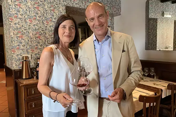 Maria Ida e Salvatore Avallone Villa Matilde Avallone: passato e futuro si intrecciano in vigna