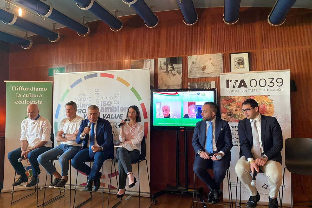 From Farm to Fork: per la sicurezza alimentare e la difesa del cibo italiano