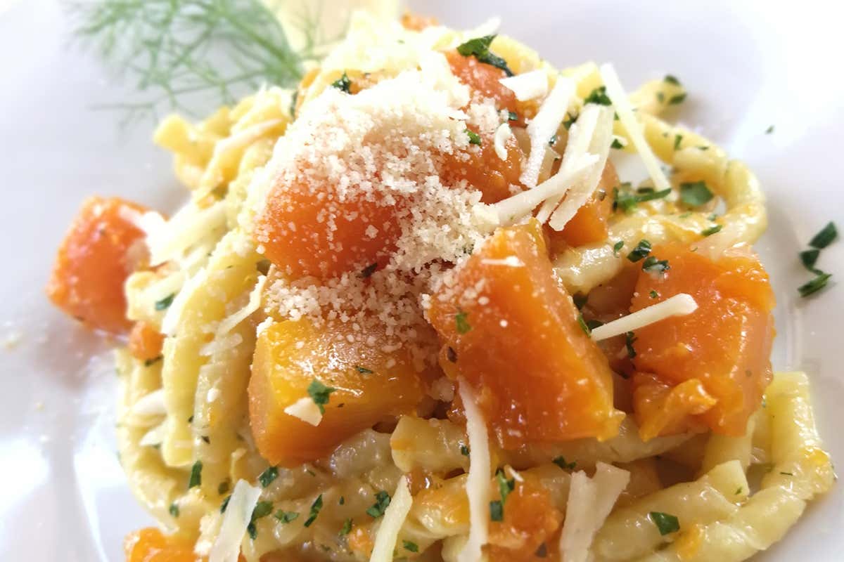Fusillo con zucca Lo Stuzzichino, osteria napoletana che sa di casa