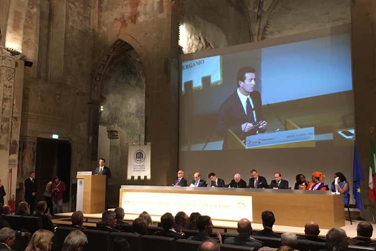 (G7, fame nel mondo problema culturale Combattere l'arroganza della finanza)