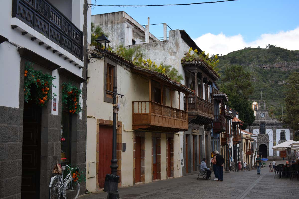 Gran Canaria segreta: itinerario tra arte, rum, natura e sapori locali
Gran Canaria segreta: itinerario tra arte, rum, natura e sapori locali