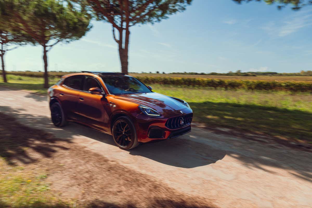 Maserati, arriva la Grecale in edizione limitata dedicata al vino “Il Bruciato”