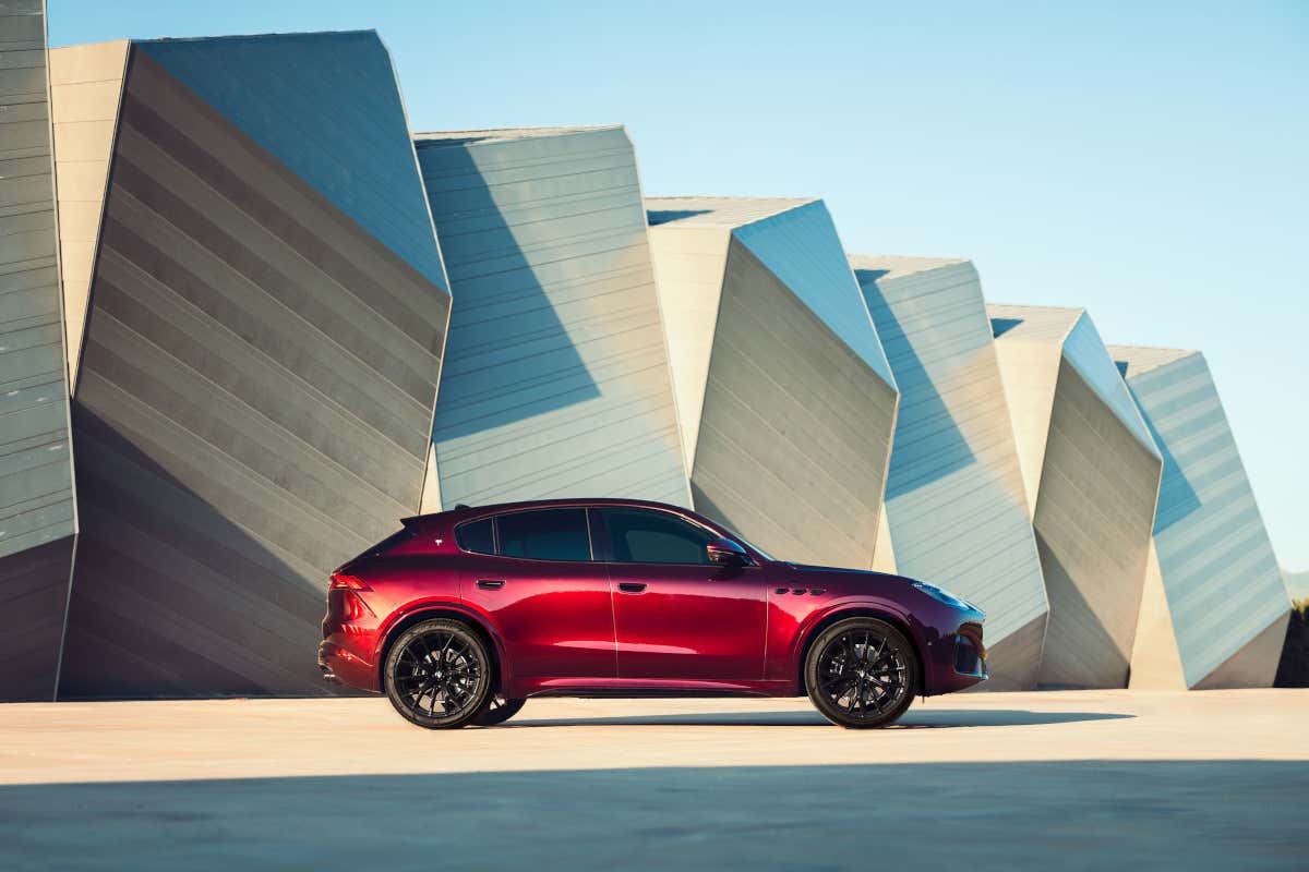 Maserati, arriva la Grecale in edizione limitata dedicata al vino “Il Bruciato”