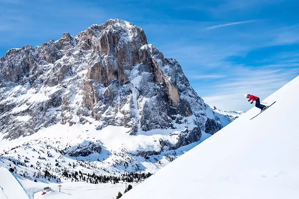 Il Giro dei Quattro Passi si sviluppa su 26 km di piste La dimensione circolare della Val Gardena