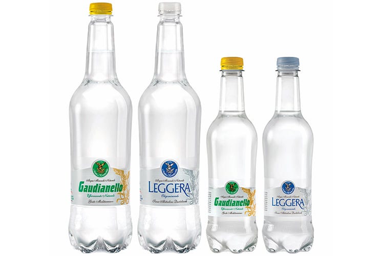 Nella gamma Prestige Pet, alla bottiglia da 1 litro si affianca ora la bottiglia da 50 ml (Gaudianello è Prestige anche in formato 50 ml)