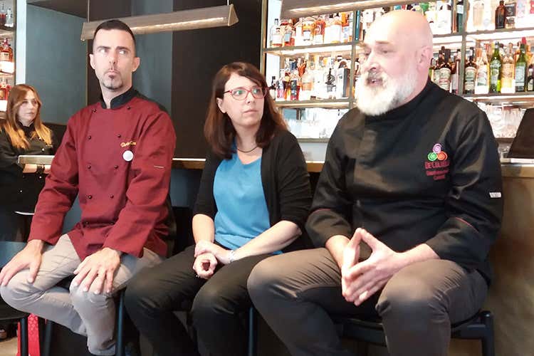 Dario Rossi, Luciana Squadrilli e Gianfrancesco Cutelli (Gelatieri per il gelato La trasparenza come garanzia di qualità) Dario Rossi, Luciana Squadrilli e Gianfrancesco Cutelli (Gelatieri per il gelato La trasparenza come garanzia di qualità)